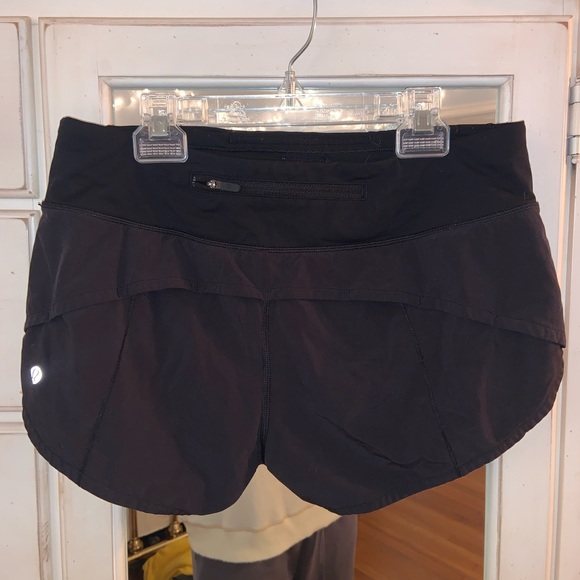 Lulu lemon shorts, don’t fit :( love these - Picture 2 of 2